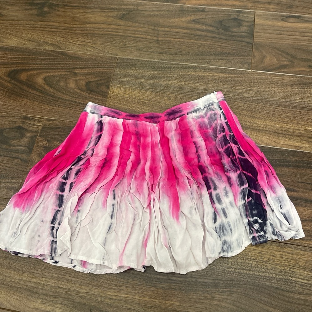 LF / Millau Pink Tie Dye Flowy Mini Skirt